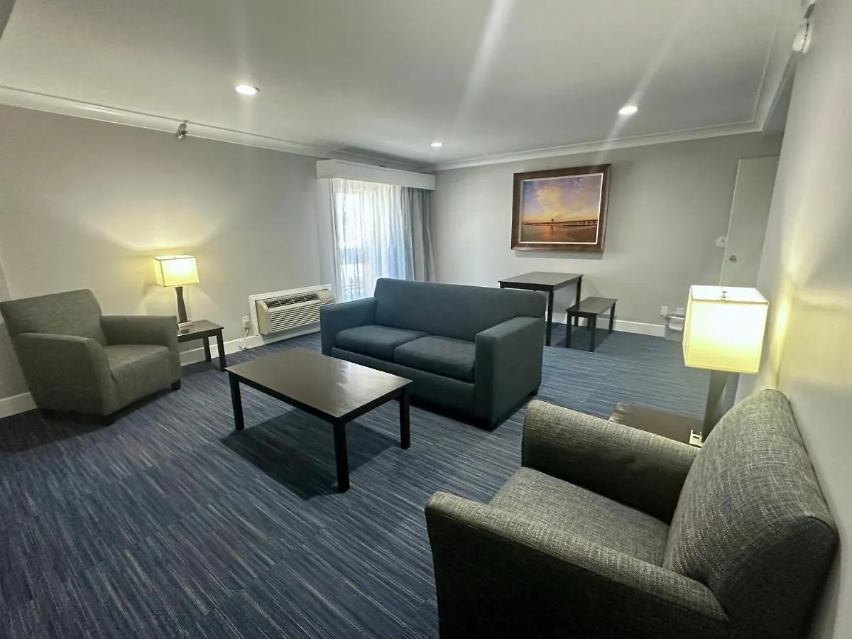 The Pacific Inn Seal Beach Hotel